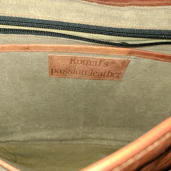 Komals passion leather purse. - Picture 5 of 7